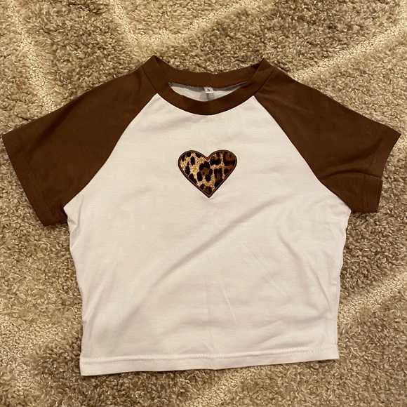 Cheetah cropped baby tee - Picture 1 of 1